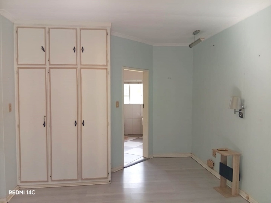 5 Bedroom Property for Sale in Universitas Ridge Free State